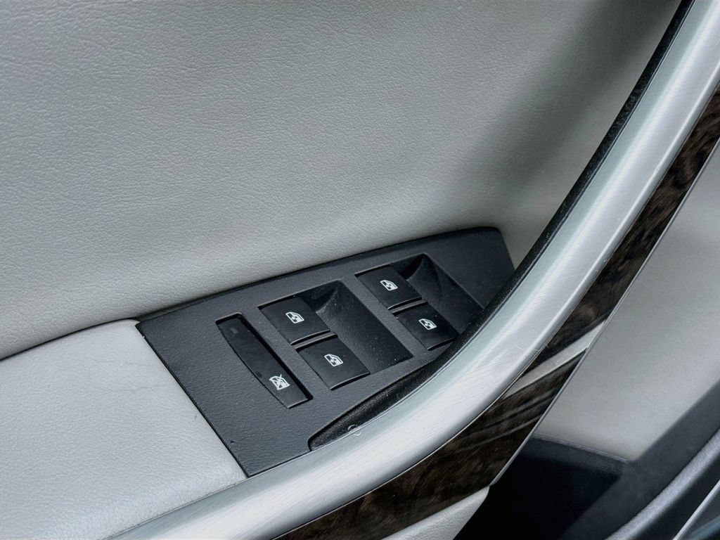 Used 2015 Buick Verano Convenience FWD image 17