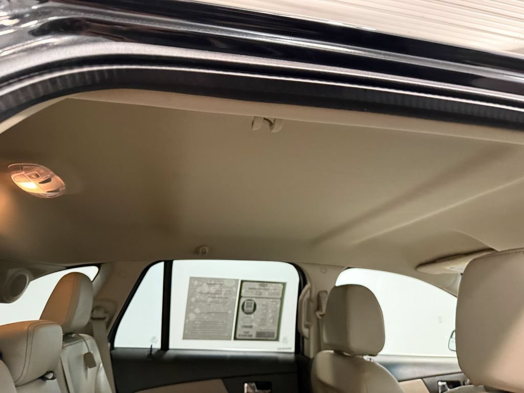Used 2014 Ford Edge Limited FWD image 16
