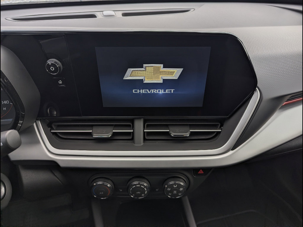 New 2026 Chevrolet Trax RS w/ Sunroof Package image 23