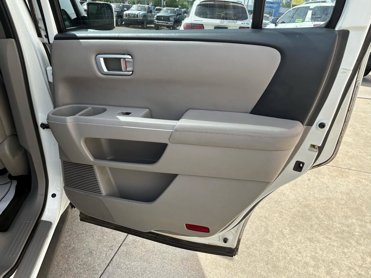 Used 2015 Honda Pilot EX-L image 16