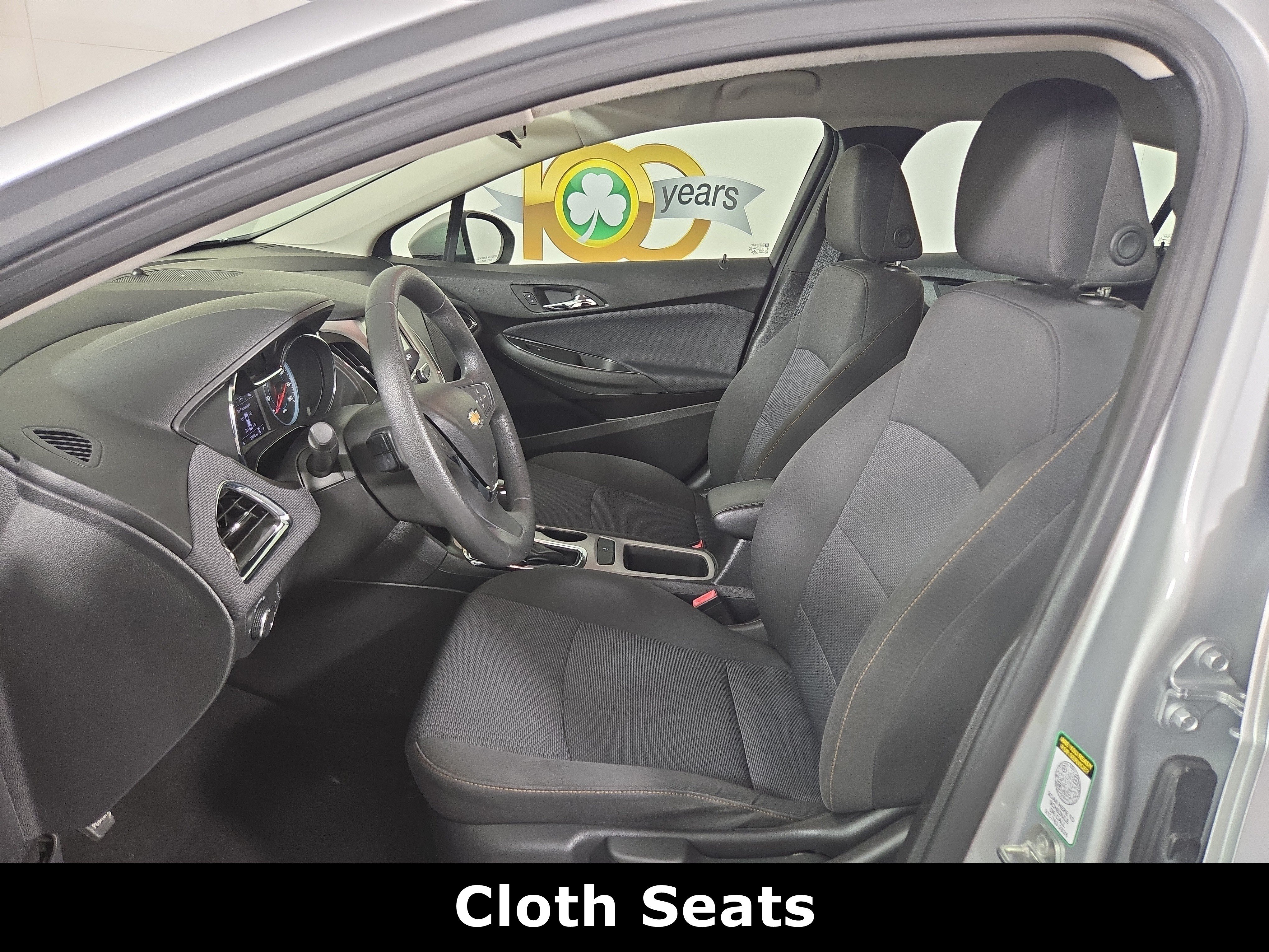 Used 2018 Chevrolet Cruze LS w/ LS Fleet Convenience Package FWD image 11