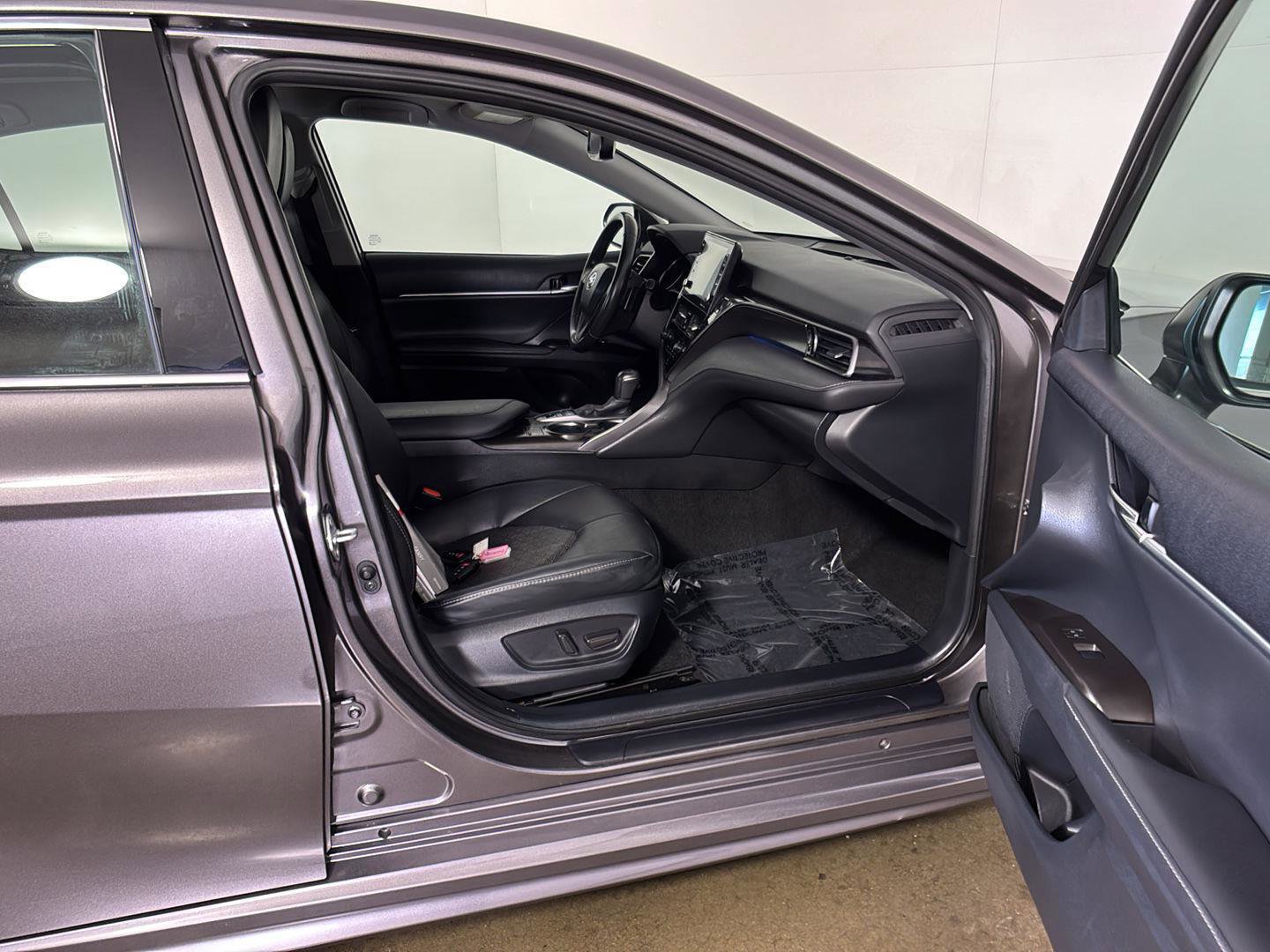 Used 2024 Toyota Camry XSE FWD image 20