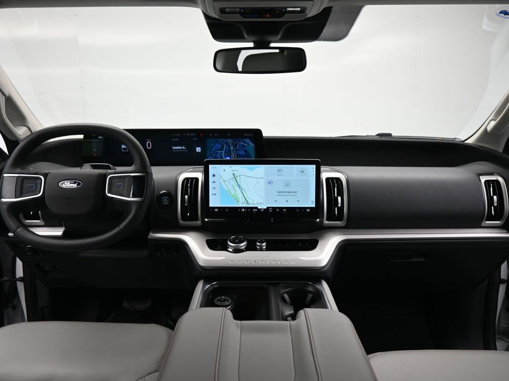 Certified 2025 Ford Expedition Max Active image 22