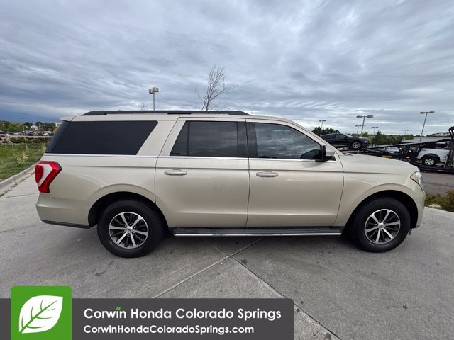 Used 2018 Ford Expedition Max XLT w/ Equipment Group 202A AWD/4WD image 11