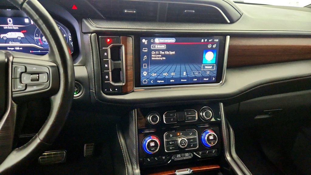 Used 2023 GMC Yukon Denali Ultimate image 17