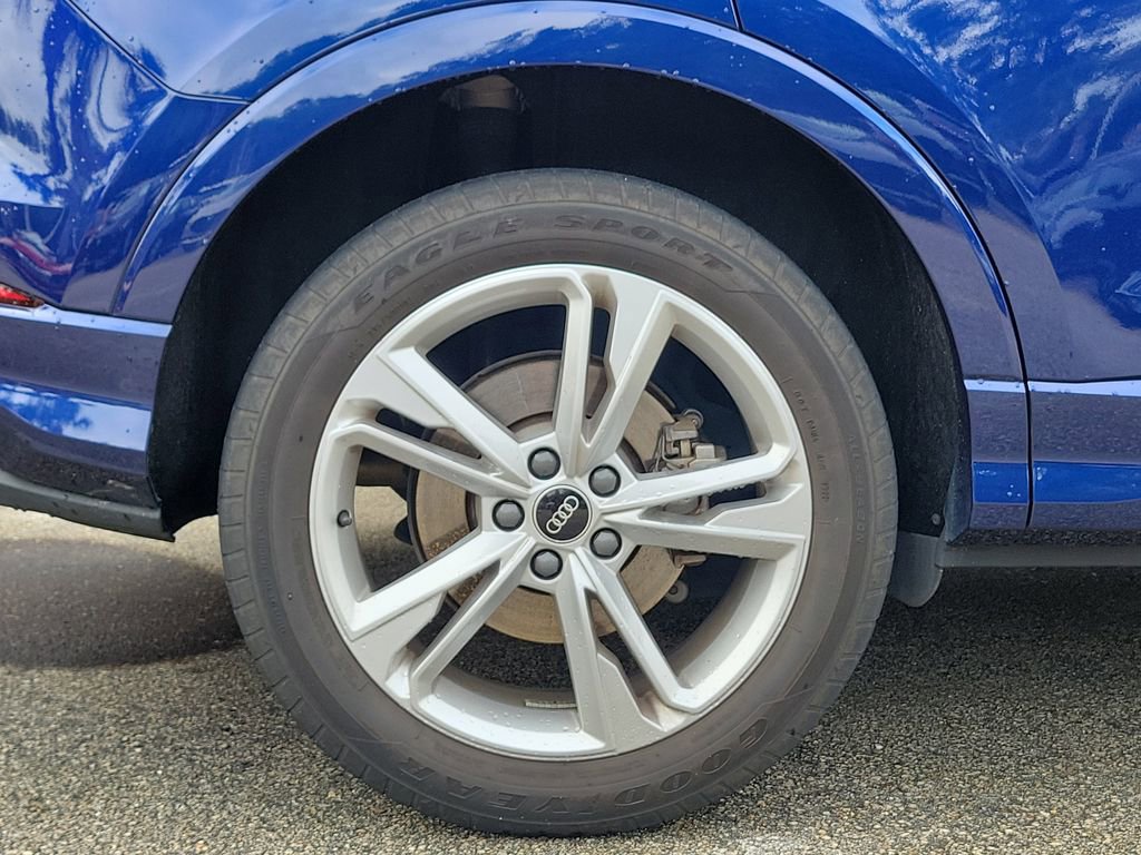 Used 2023 Audi Q3 2.0T Premium Plus AWD/4WD image 16