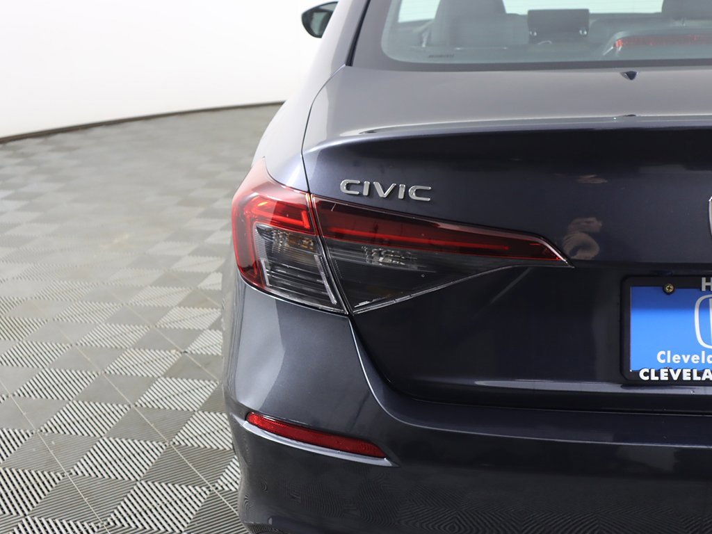 Used 2025 Honda Civic Sport image 15