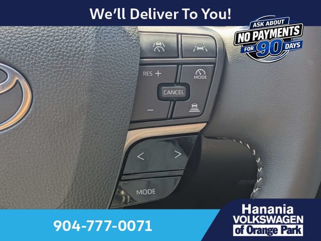 Used 2025 Toyota Camry SE w/ Convenience Package FWD image 25