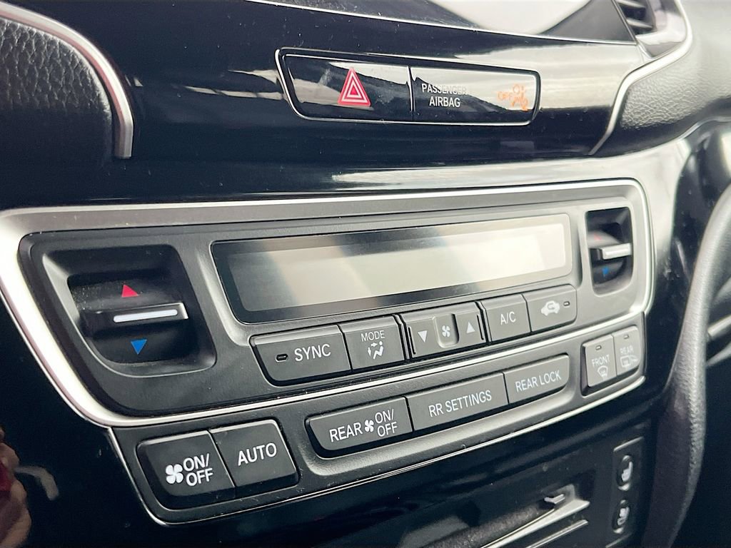 Used 2020 Honda Pilot Elite image 16