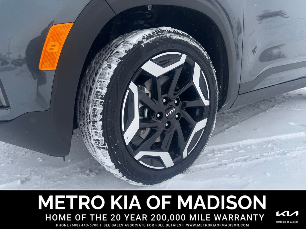 Used 2025 Kia Seltos SX image 10