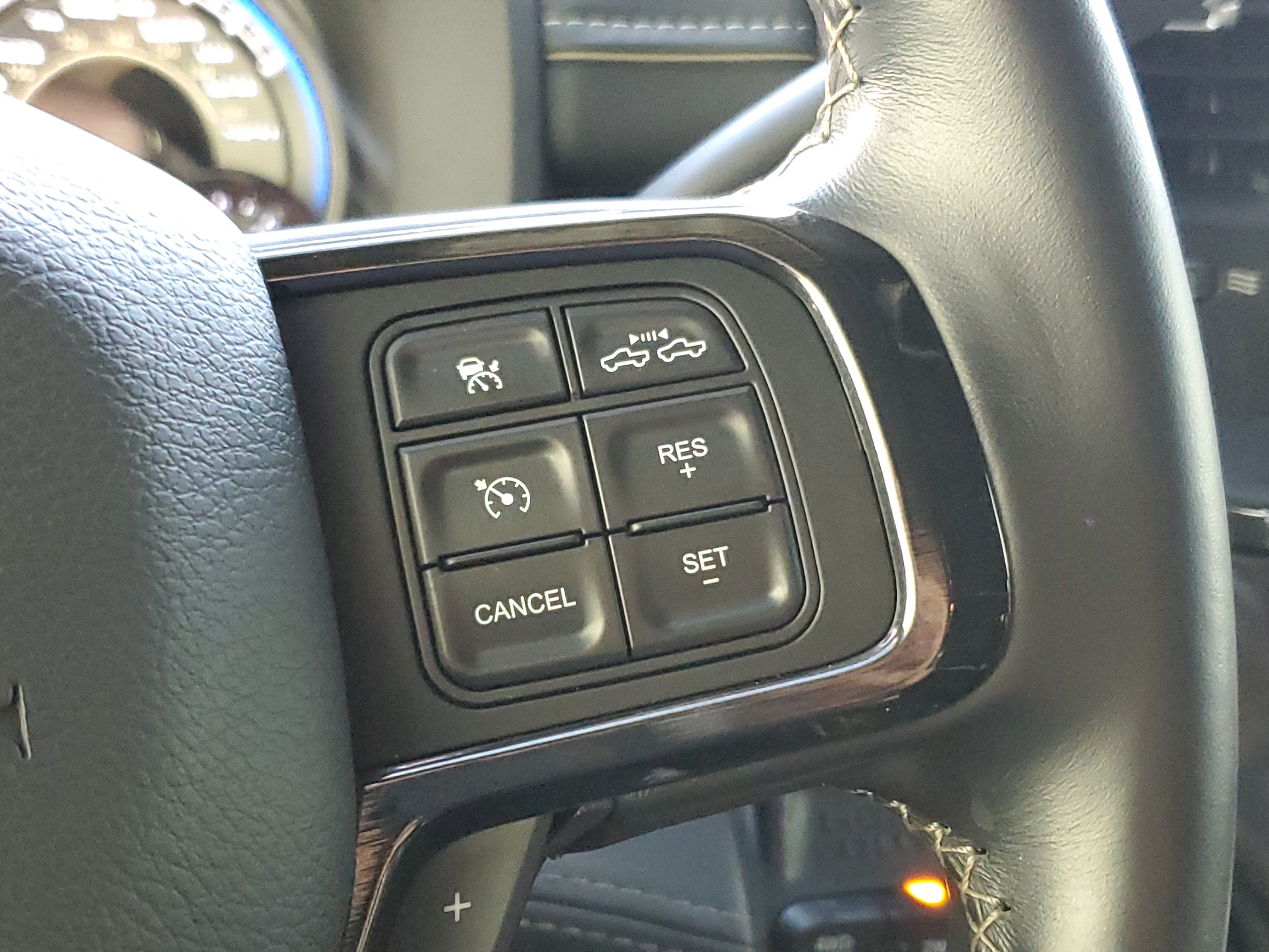 Used 2022 RAM 2500 Limited AWD/4WD image 22