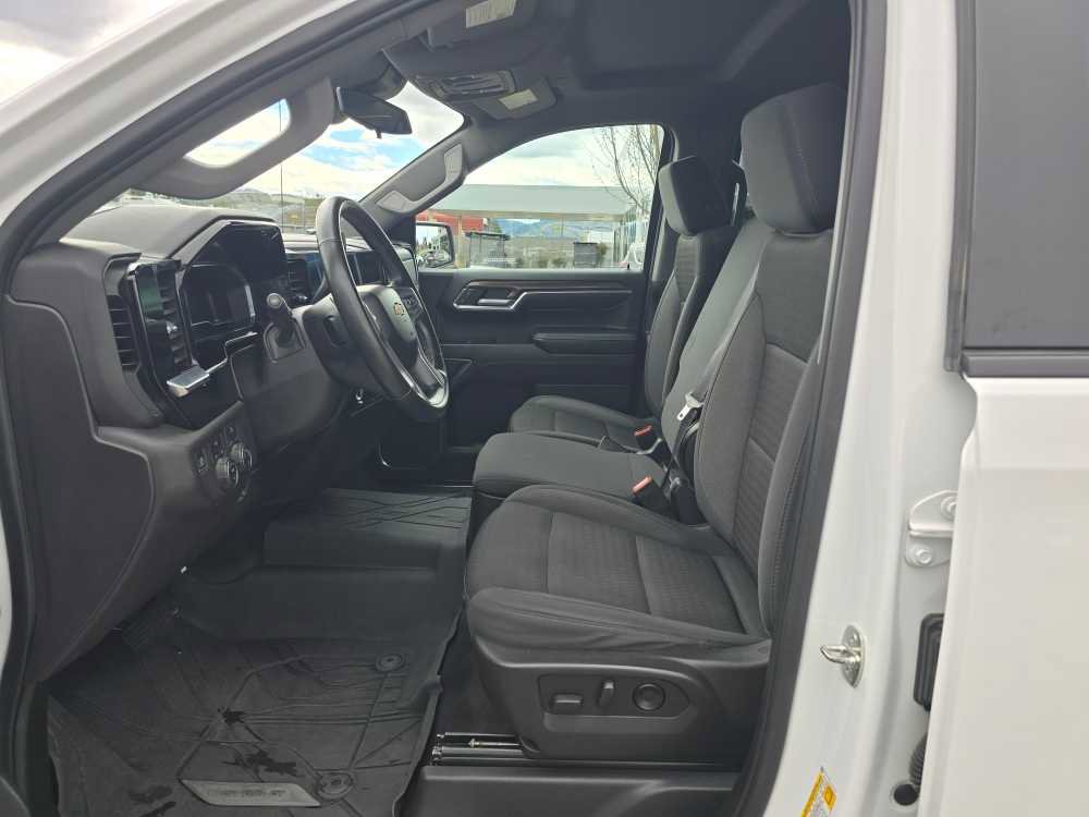 Used 2023 Chevrolet Silverado 1500 LT w/ Protection Package image 10