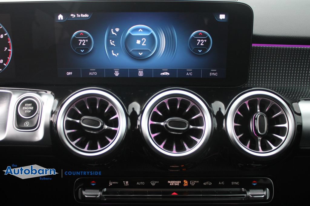 Used 2023 Mercedes-Benz GLB 250 4MATIC w/ Premium Package image 17