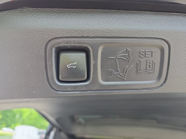Certified 2023 Ford Expedition Limited AWD/4WD image 8