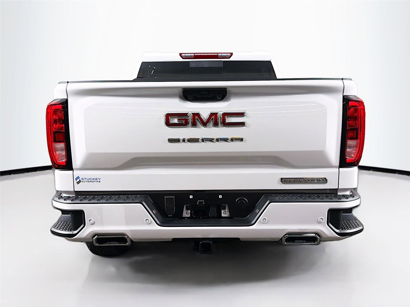 New 2026 GMC Sierra 1500 Elevation image 6