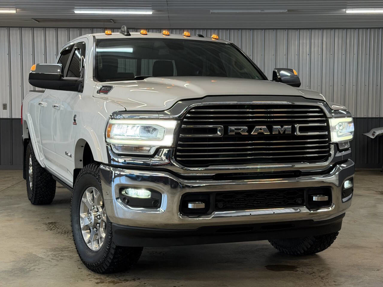 Used 2019 RAM 3500 Laramie image 7