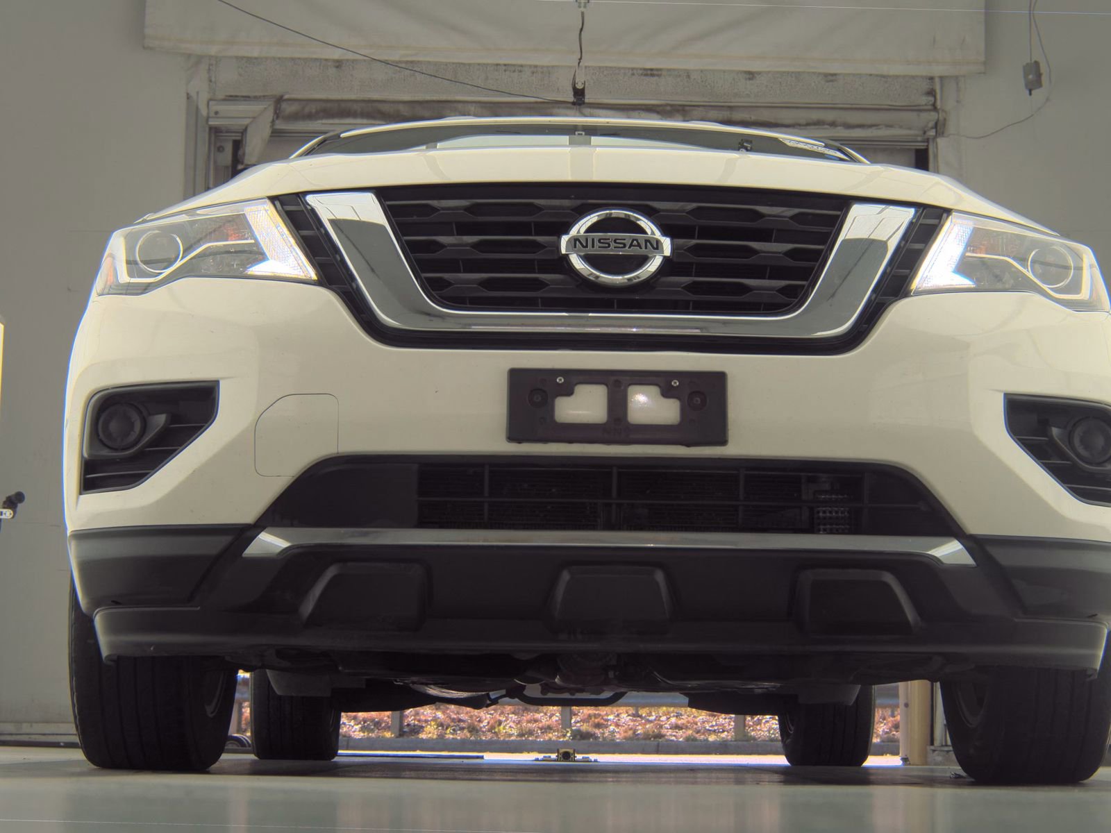 Used 2020 Nissan Pathfinder S AWD/4WD image 4