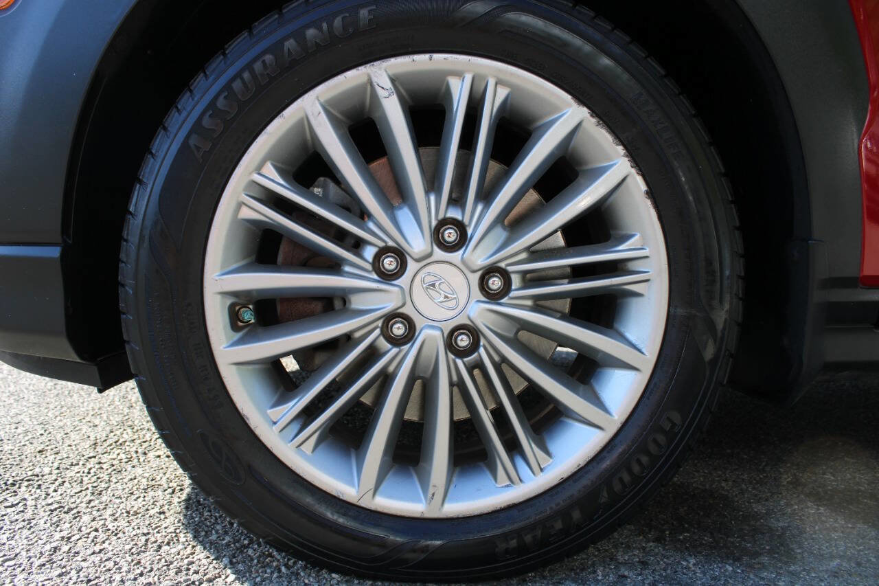 Used 2018 Hyundai Kona SEL image 18