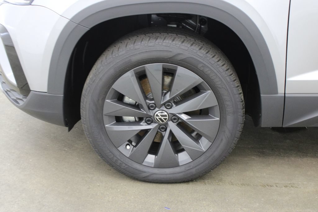 Used 2024 Volkswagen Taos S FWD image 25