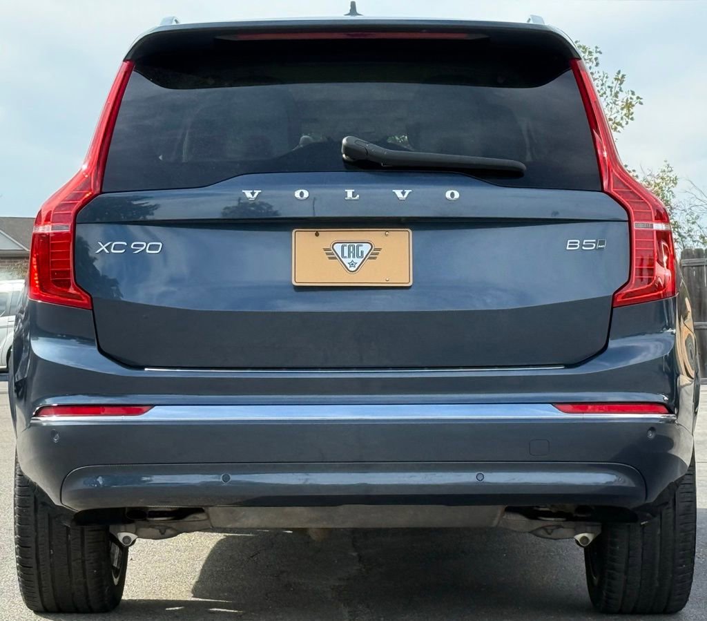 Used 2023 Volvo XC90 B5 Plus w/ Protection Package Premier image 4