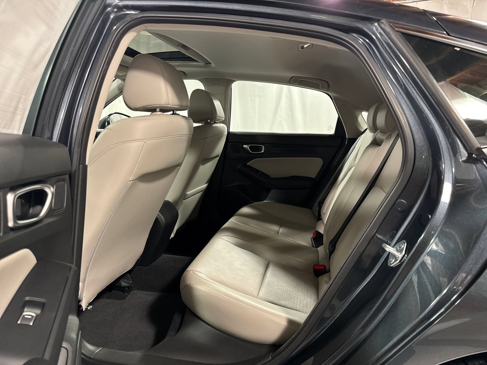 Certified 2023 Honda Civic EX-L image 5