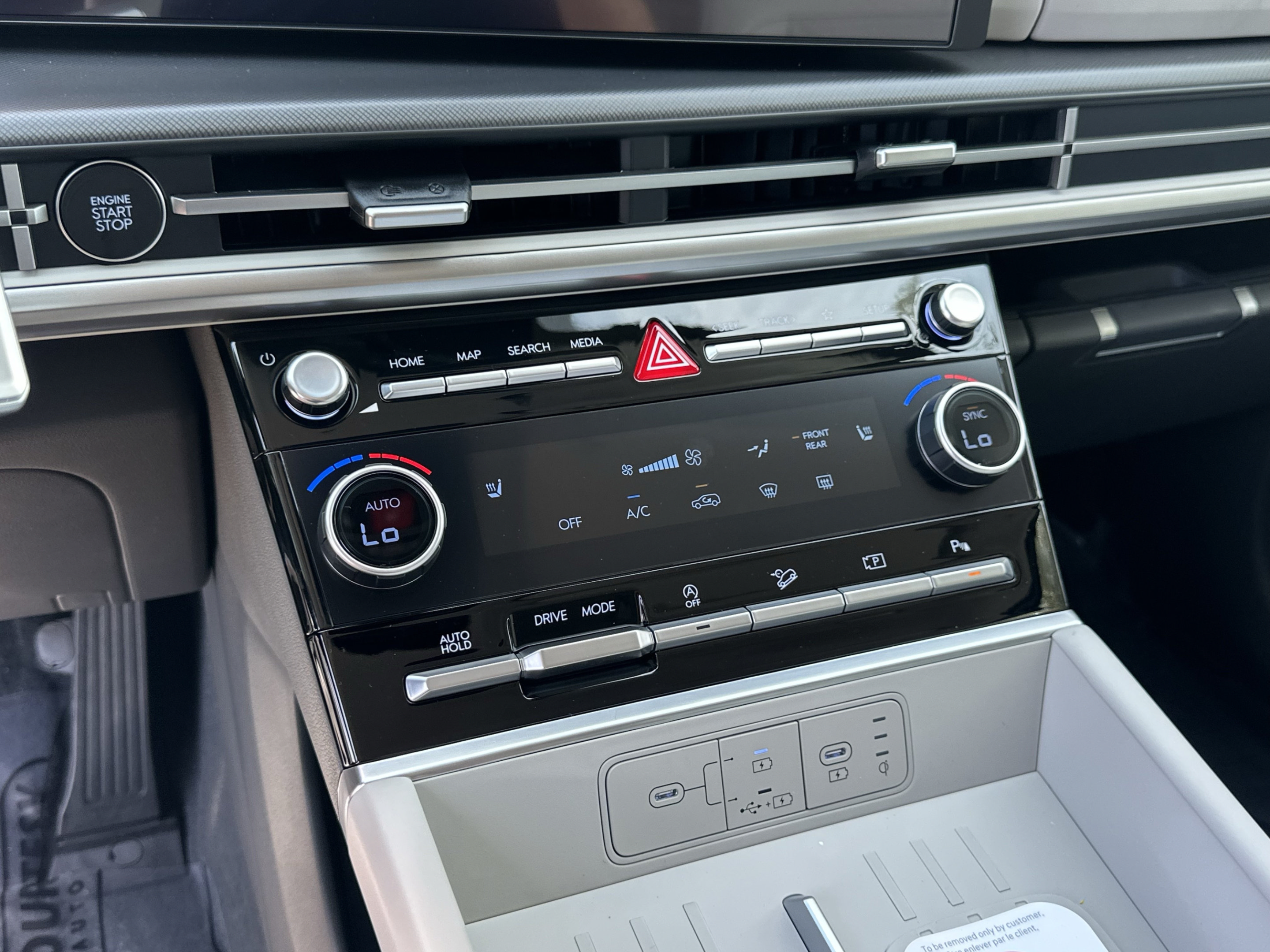 New 2027 Hyundai Santa Fe SEL FWD image 21