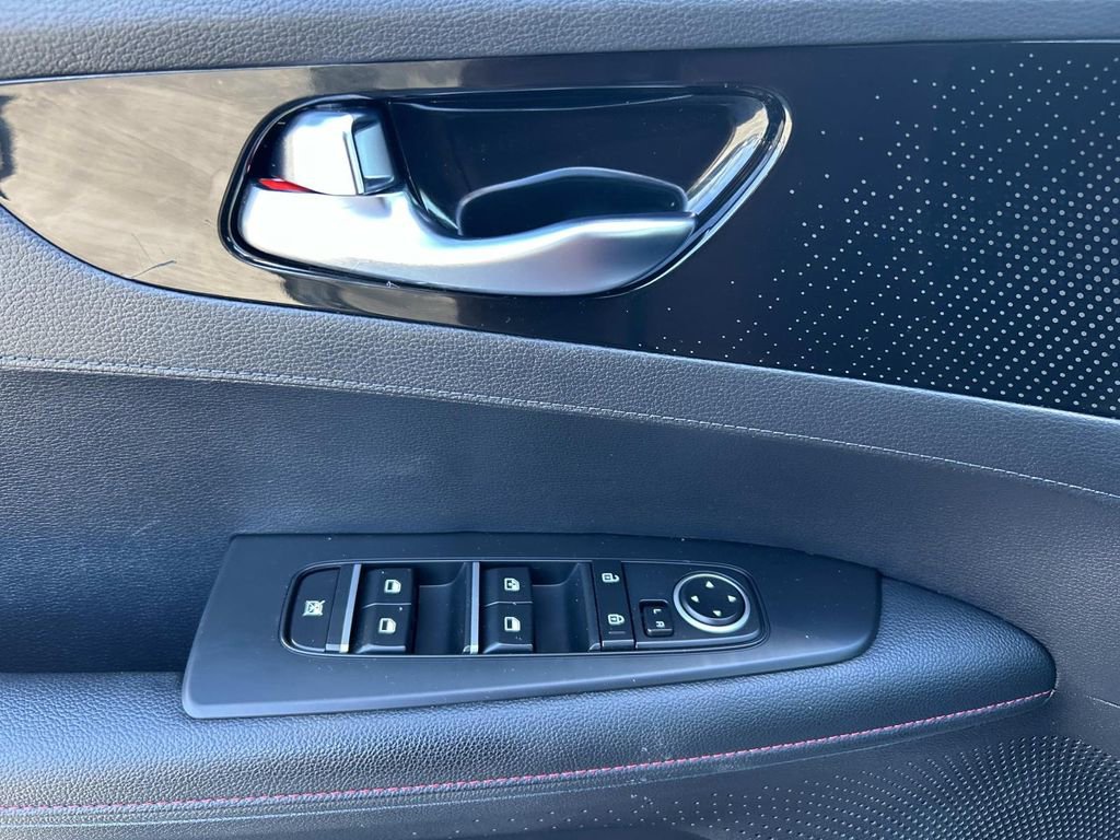 Certified 2024 Kia Forte GT w/ GT2 Package image 16