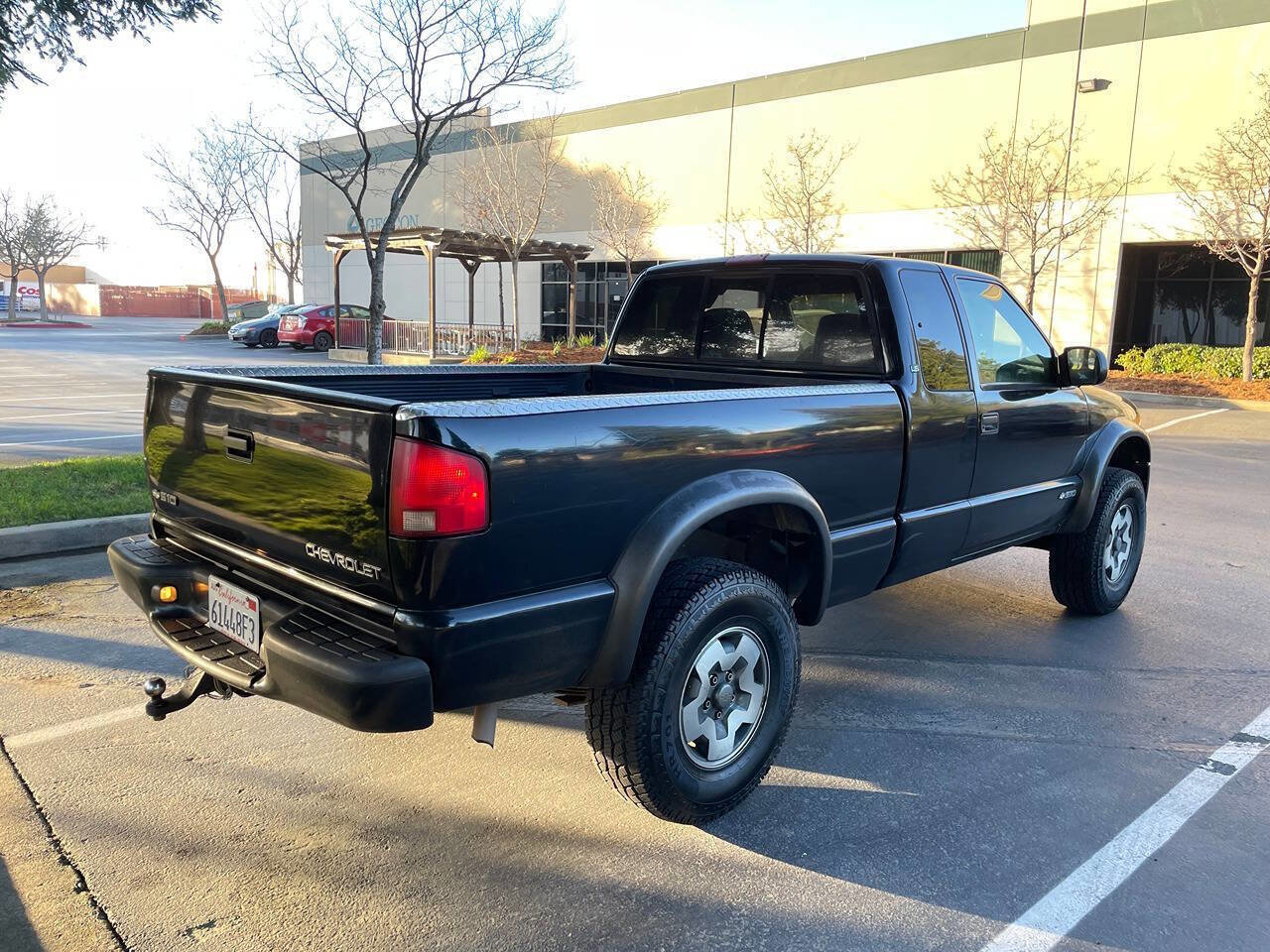 Used 2003 Chevrolet S10 Pickup LS w/ LS Preferred Equipment Group image 7