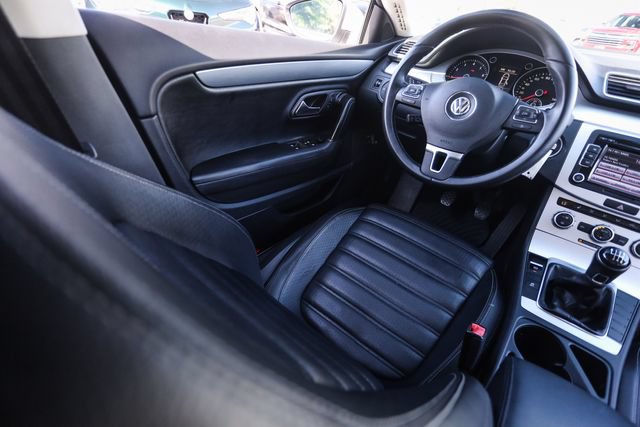 Used 2013 Volkswagen CC Sport FWD image 19