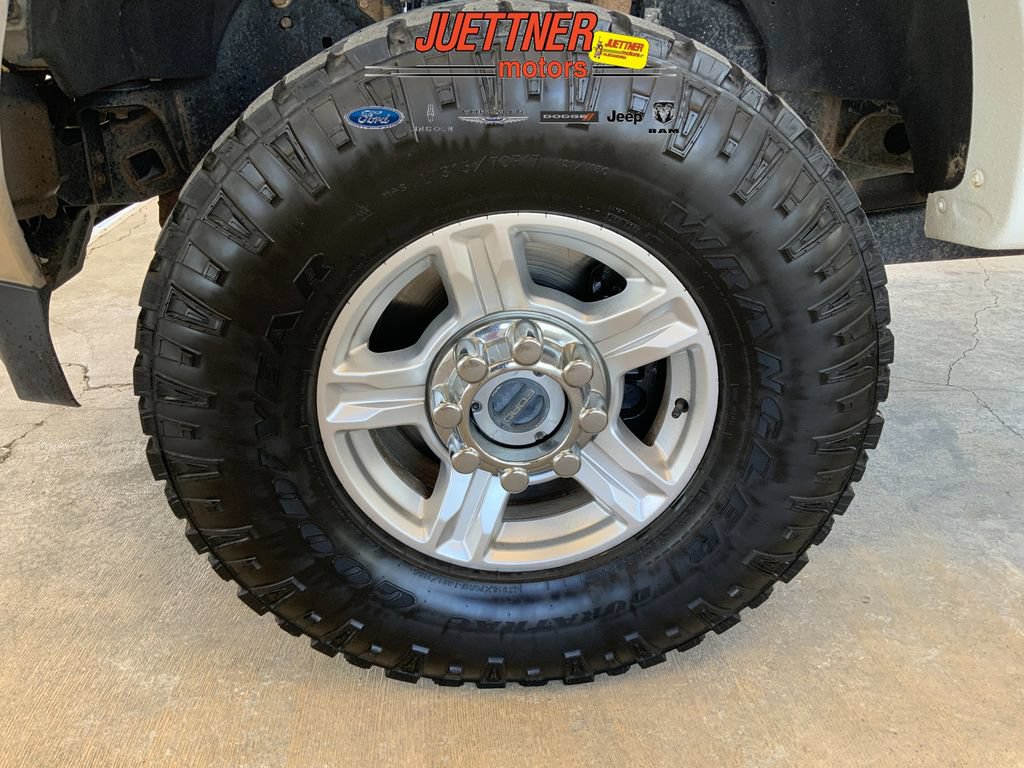 Used 2017 Ford F250 XLT w/ XLT Value Package AWD/4WD image 6