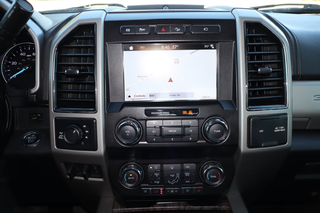 Used 2019 Ford F350 Lariat w/ Lariat Ultimate Package AWD/4WD image 7
