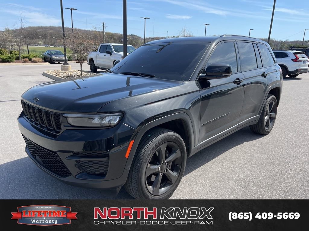 Used 2023 Jeep Grand Cherokee Altitude