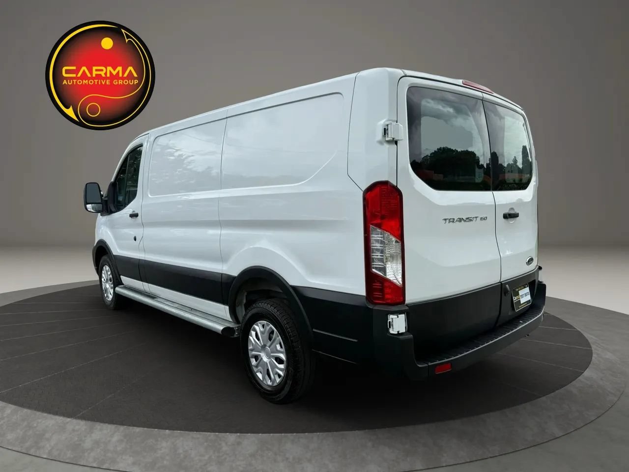 Used 2025 Ford Transit 250 Low Roof w/ Exterior Upgrade Package RWD image 3