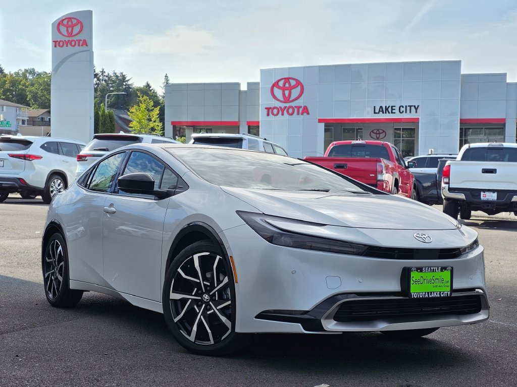 New 2027 Toyota Prius Plug-In Hybrid w/ Limited Premium Package FWD image 1