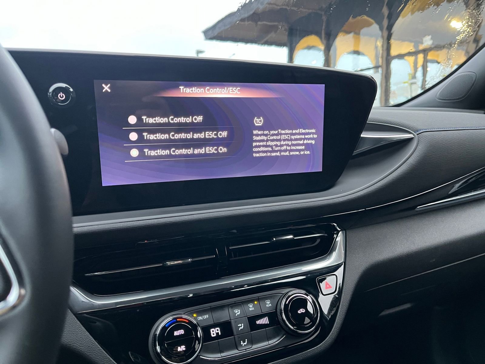 Used 2025 Buick Envista Sport Touring image 20