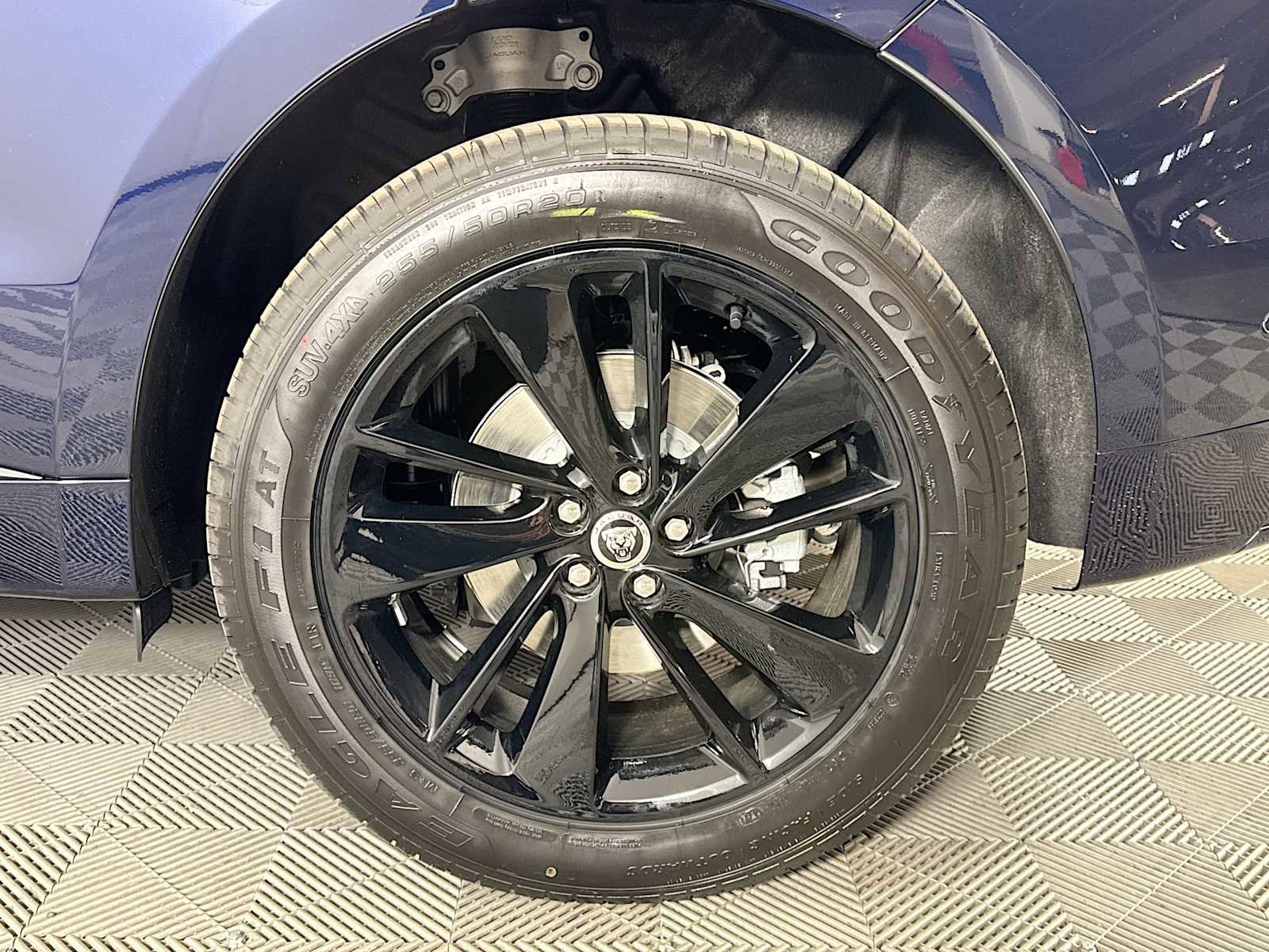 New 2026 Jaguar F-PACE R-Dynamic S image 29