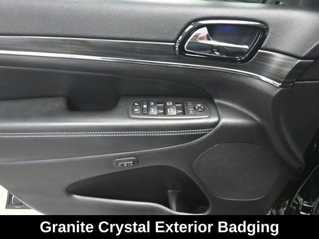 Used 2021 Jeep Grand Cherokee Limited w/ Quick Order Package 28K 80th AWD/4WD image 16