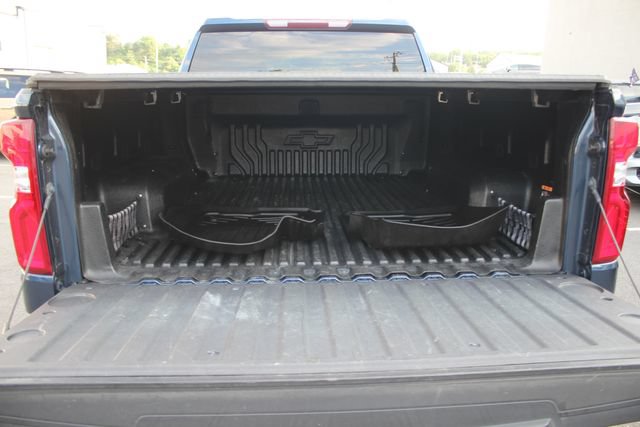 Used 2020 Chevrolet Silverado 1500 Custom Trail Boss w/ Custom Convenience Package AWD/4WD image 23