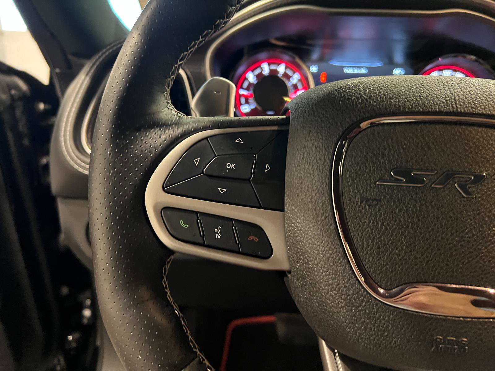 Used 2021 Dodge Challenger SRT Hellcat image 13