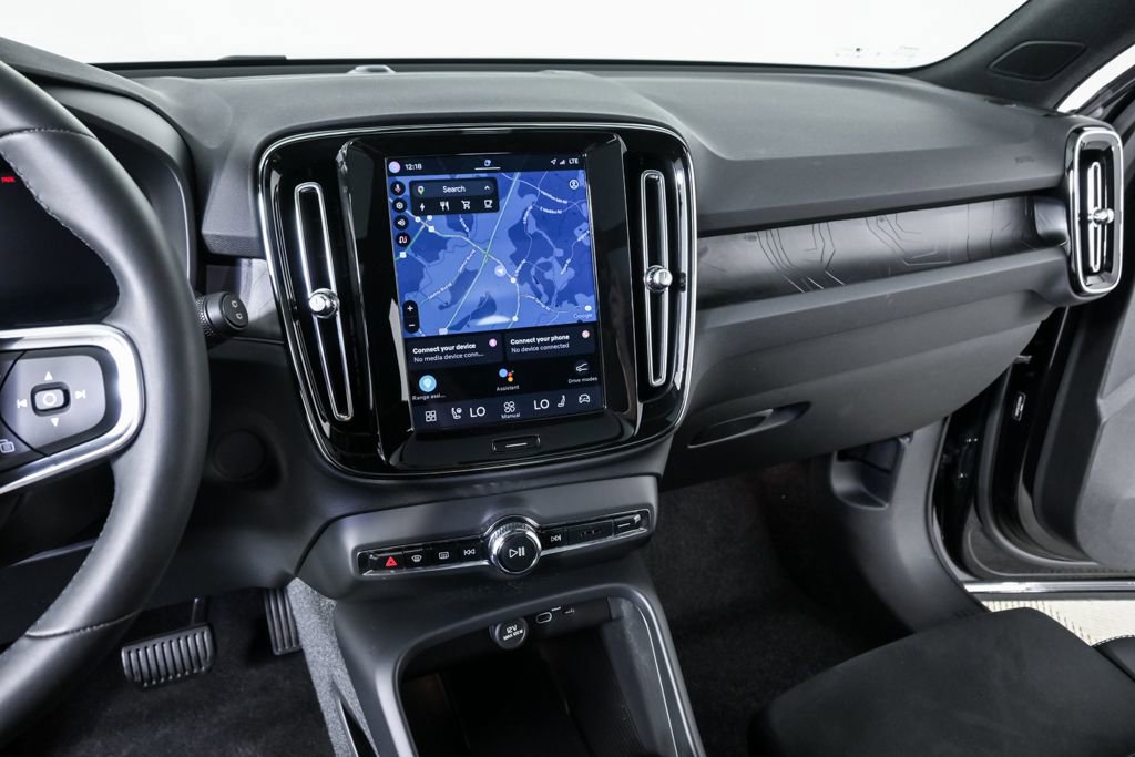 Certified 2024 Volvo XC40 Recharge Plus w/ Protection Package Premier AWD/4WD image 14
