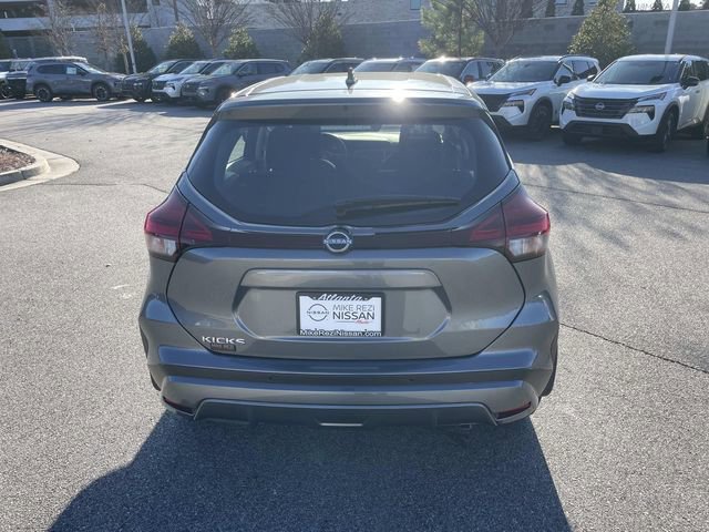 Certified 2025 Nissan Kicks Play S image 5