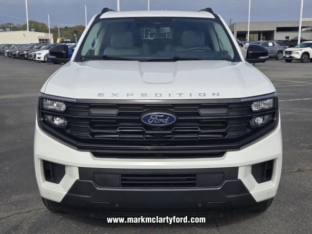 New 2026 Ford Expedition Active image 15