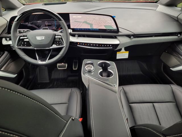 New 2026 Cadillac Optiq Luxury 2 image 12