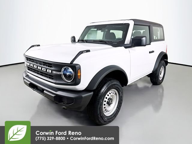 New 2025 Ford Bronco Base image 3