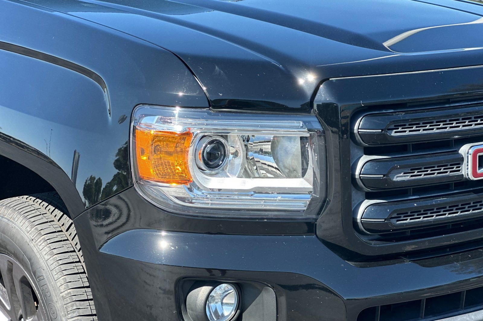Used 2019 GMC Canyon SLE w/ Elevation Edition RWD image 42