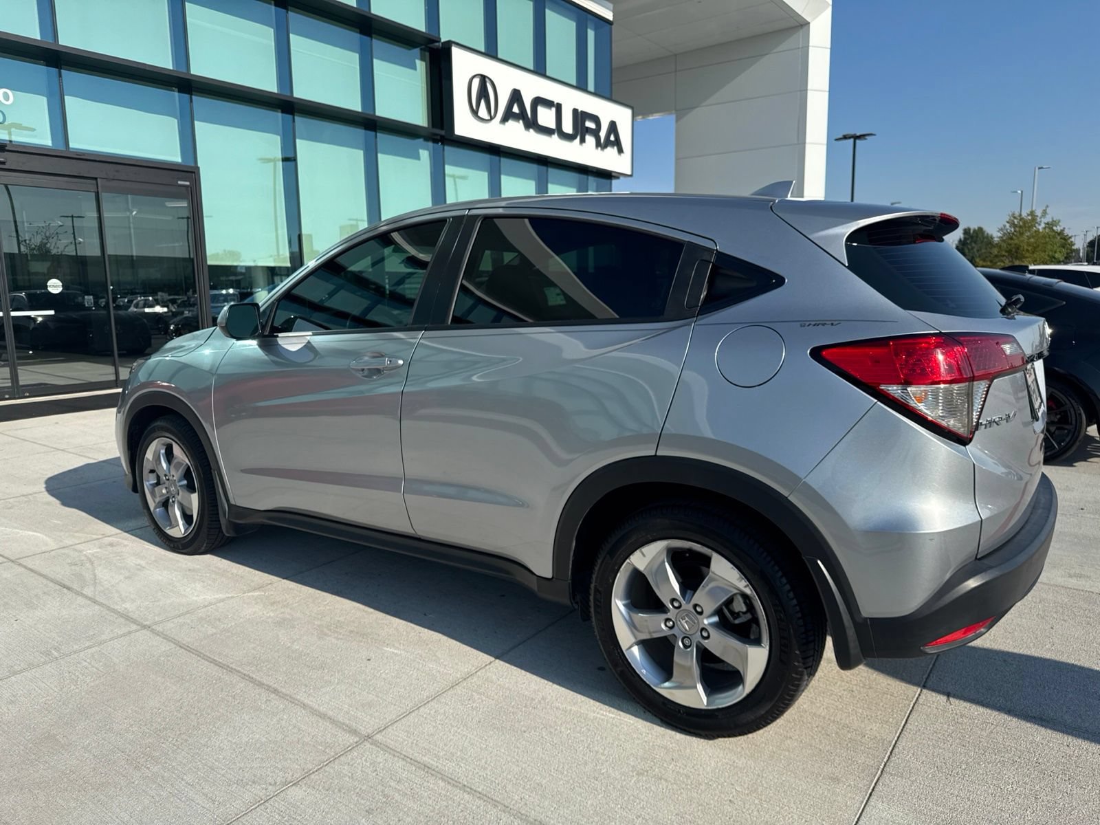Used 2019 Honda HR-V LX image 5