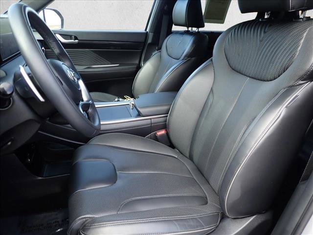 Used 2025 Hyundai Palisade Calligraphy FWD image 12