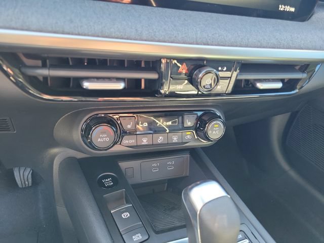 New 2026 Nissan Kicks SV w/ SV Premium Package FWD image 16