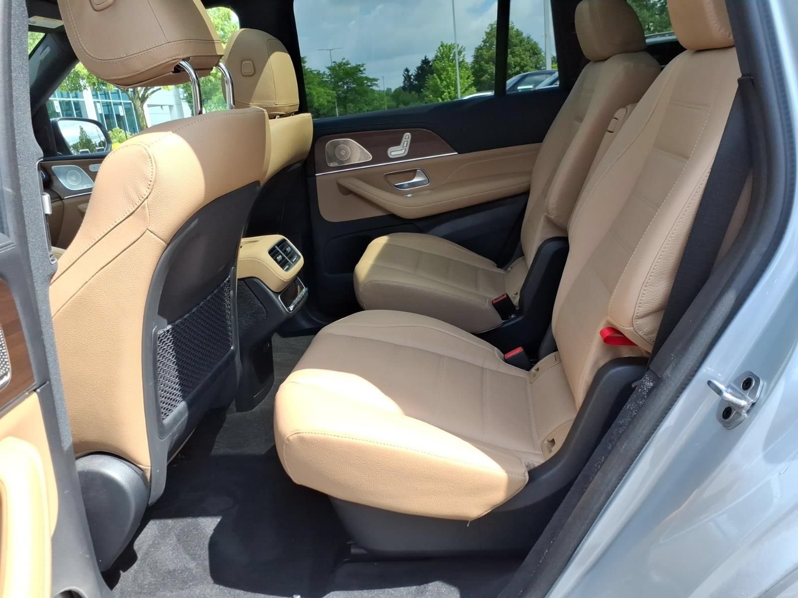 Certified 2024 Mercedes-Benz GLS 450 4MATIC image 13