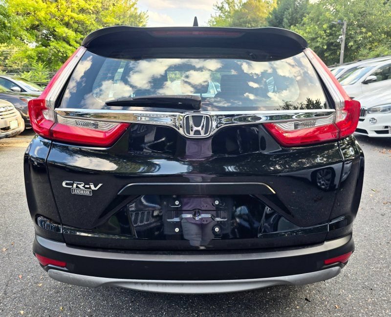 Used 2017 Honda CR-V LX image 7